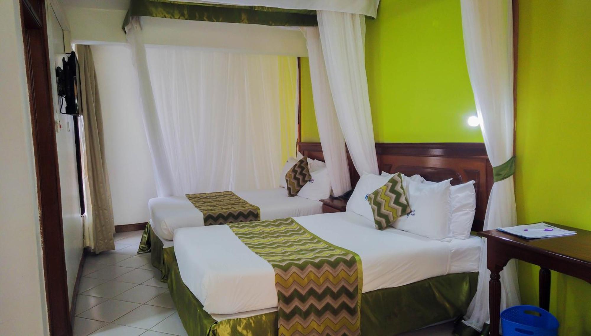 67 Airport Hotel Nairobi Mlolongo ภายนอก รูปภาพ