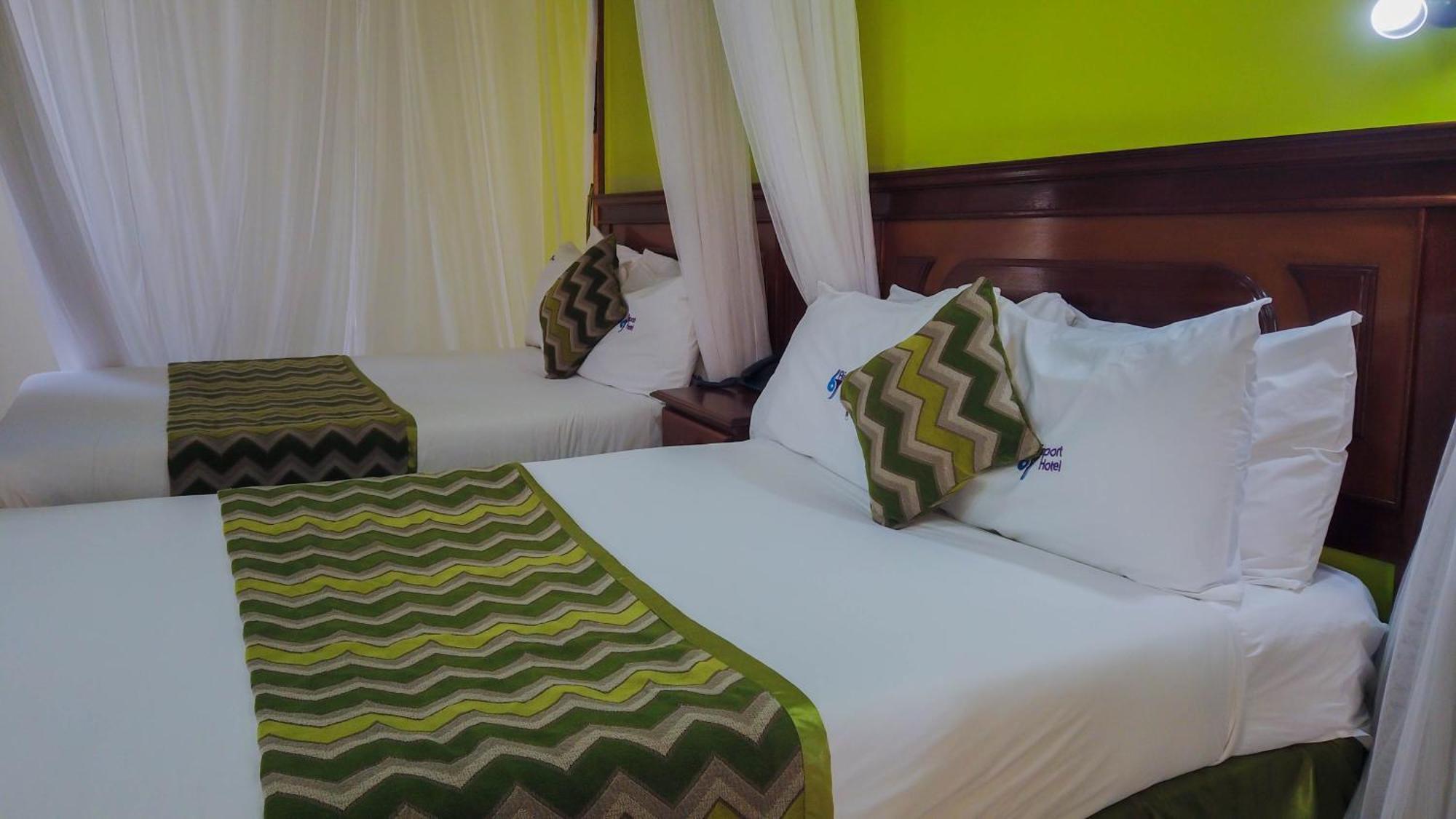 67 Airport Hotel Nairobi Mlolongo ภายนอก รูปภาพ