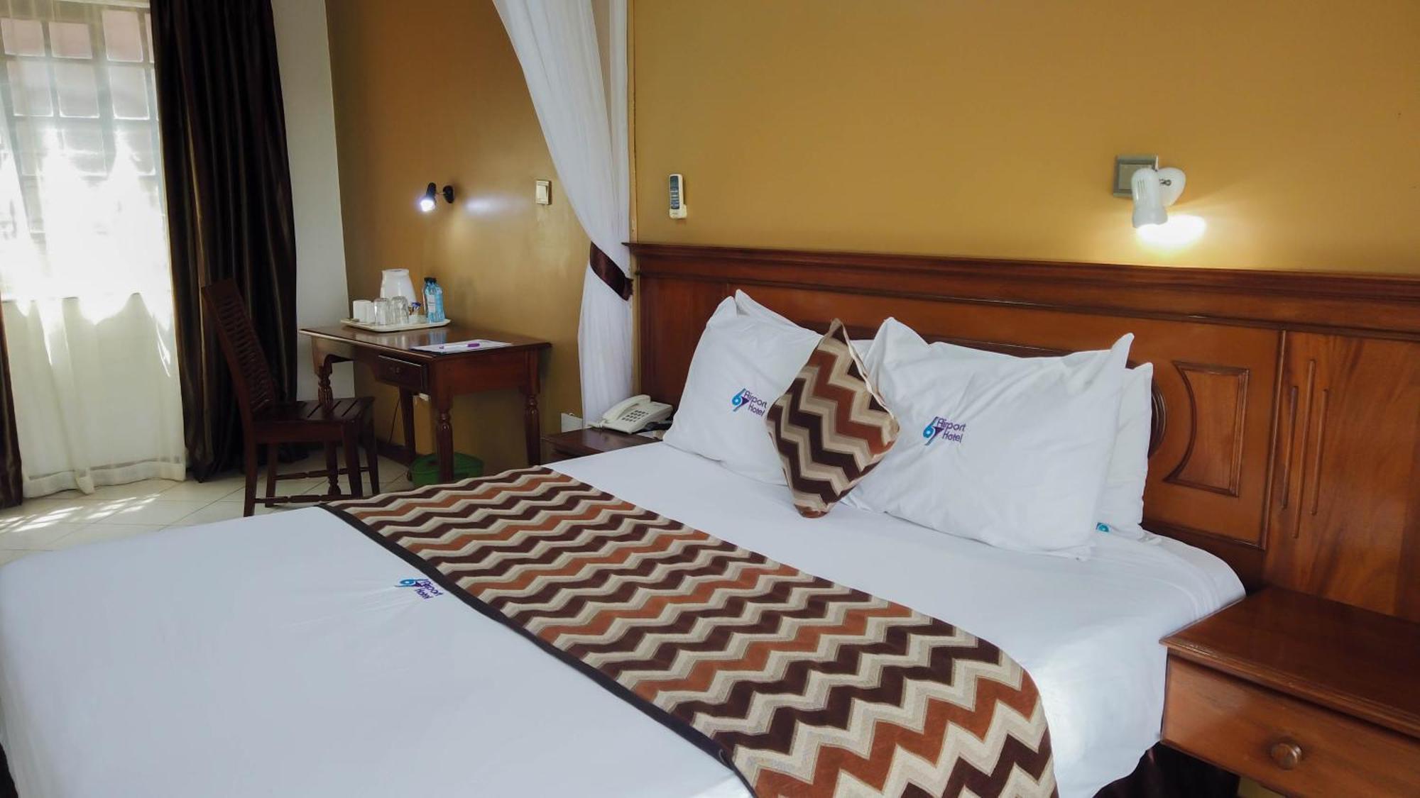 67 Airport Hotel Nairobi Mlolongo ภายนอก รูปภาพ