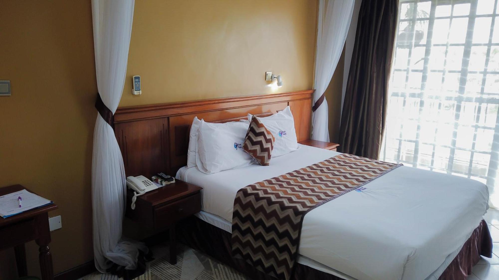 67 Airport Hotel Nairobi Mlolongo ภายนอก รูปภาพ