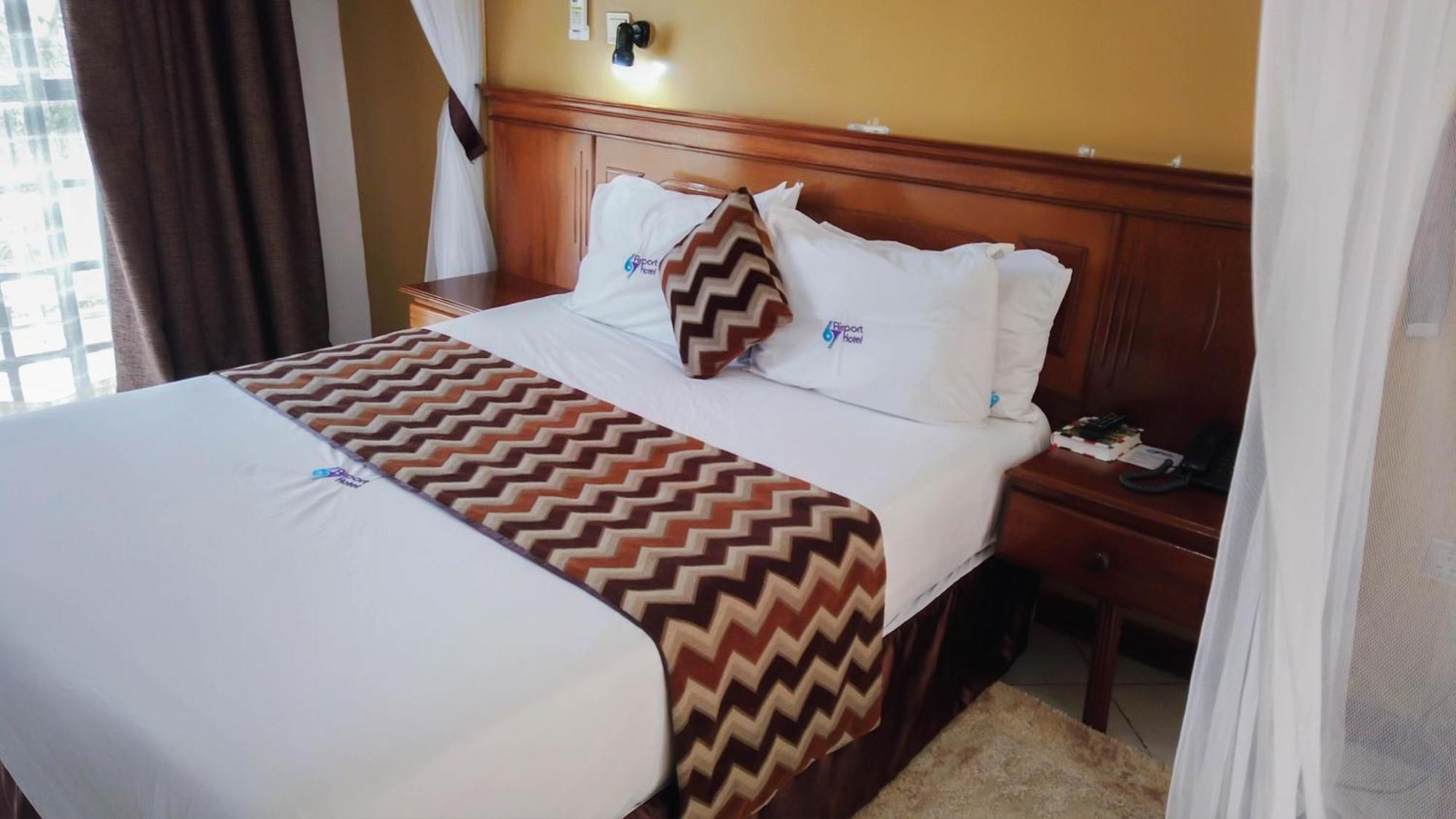 67 Airport Hotel Nairobi Mlolongo ภายนอก รูปภาพ